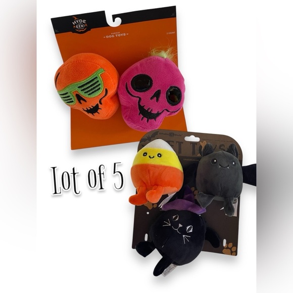 Plush Dog Toy Sqeakers New on Card Halloween Theme 5 Pieces - Picture 1 of 8